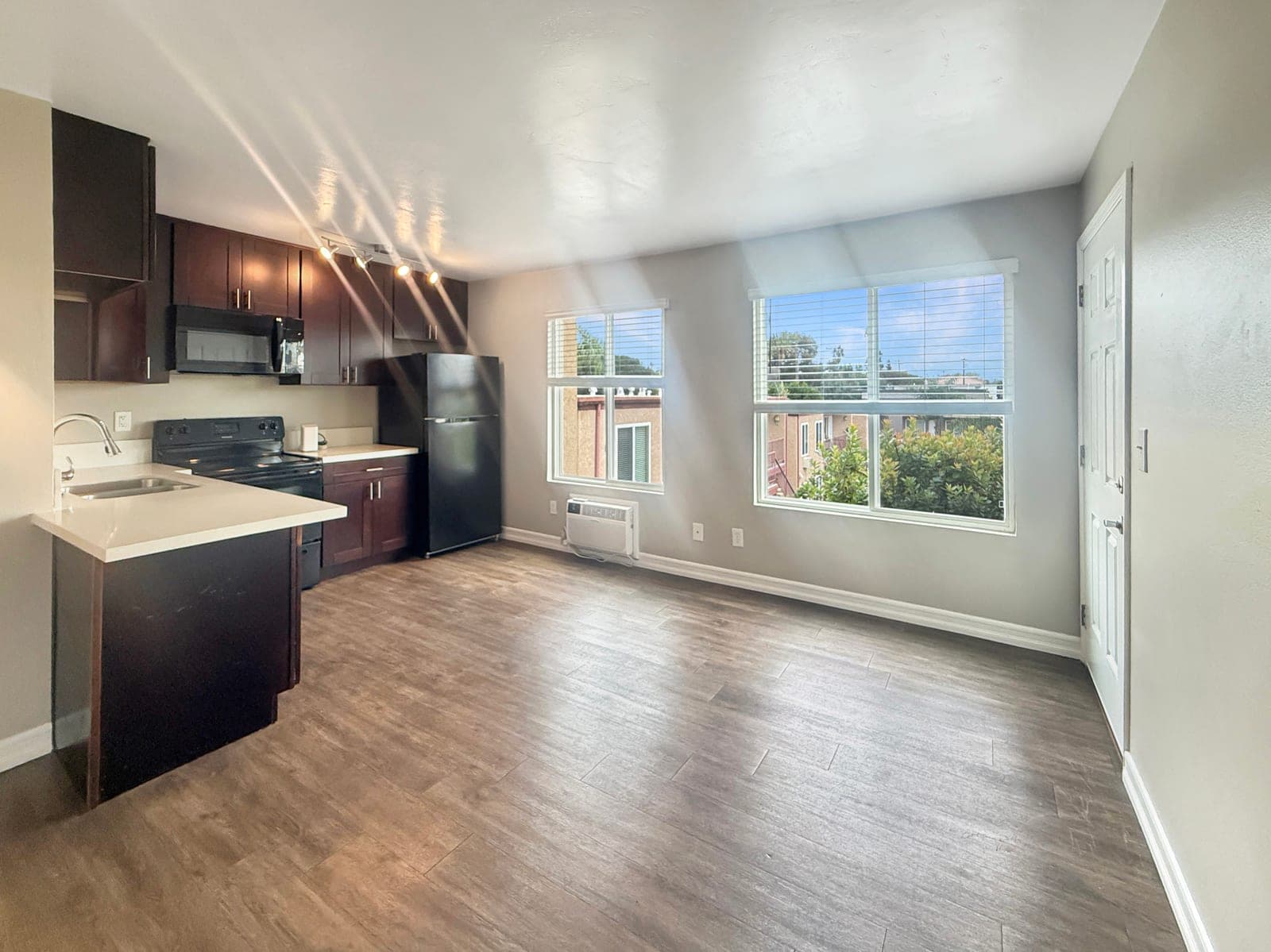 2 Bedroom | 1 Bathroom